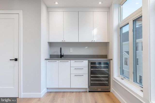 252 GATES ST, Philadelphia, PA 19128