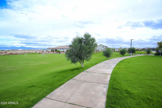 773 W Lark Drive, Queen Creek, AZ 85142