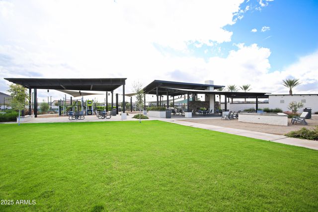 773 W Lark Drive, Queen Creek, AZ 85142