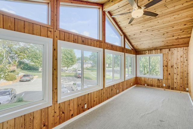3458 Pilgrim Lane N, Plymouth, MN 55441