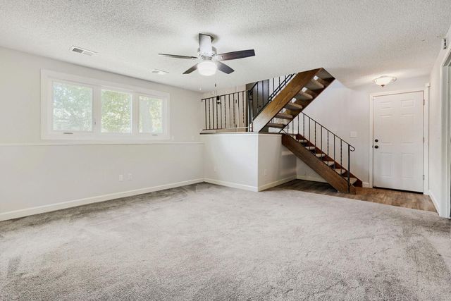 3458 Pilgrim Lane N, Plymouth, MN 55441