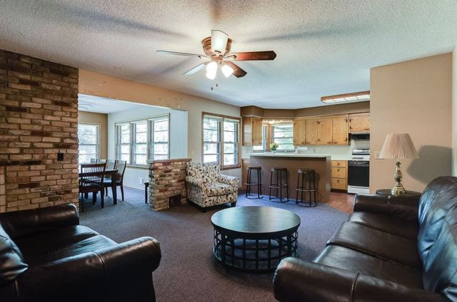 3458 Pilgrim Lane N, Plymouth, MN 55441