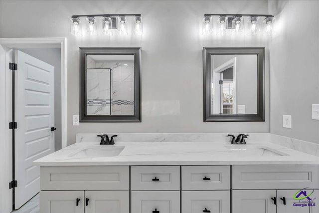 202 Eric Court, Byron, GA 31008