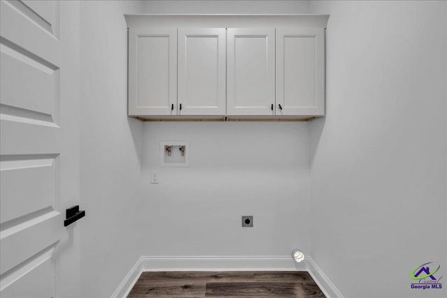 202 Eric Court, Byron, GA 31008