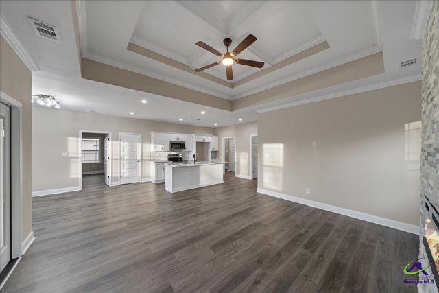 202 Eric Court, Byron, GA 31008