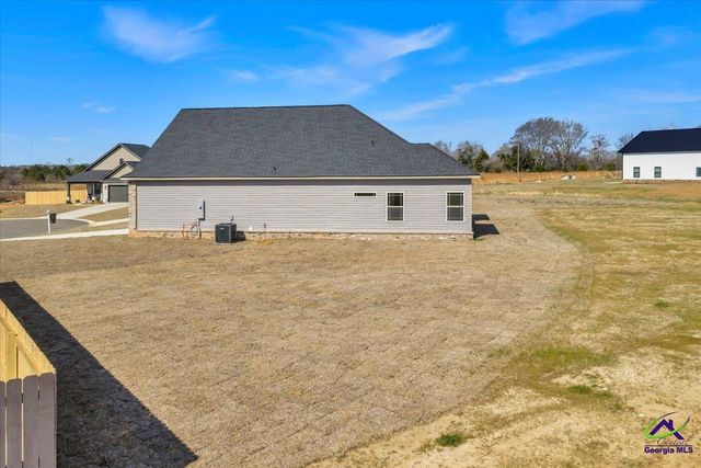 202 Eric Court, Byron, GA 31008