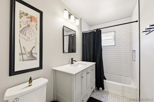 1500 S Citrus Ave., Escondido, CA 92027