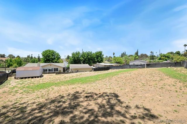 1500 S Citrus Ave., Escondido, CA 92027