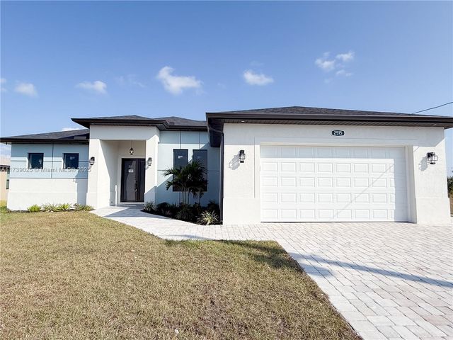 2515 NE 5TH PL, Cape Coral, FL 33909