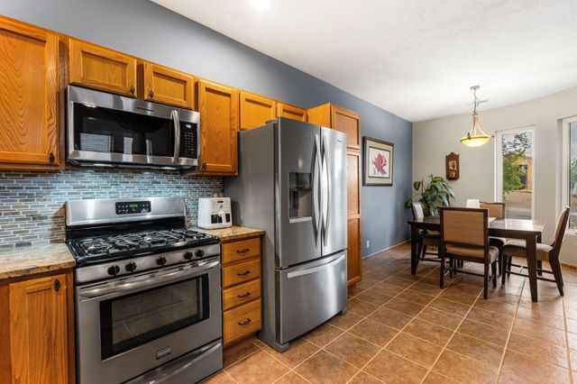 1548 16th Avenue SE, Rio Rancho, NM 87124