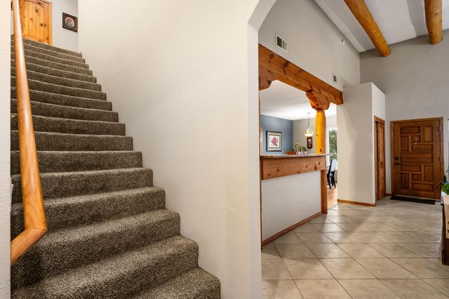 1548 16th Avenue SE, Rio Rancho, NM 87124