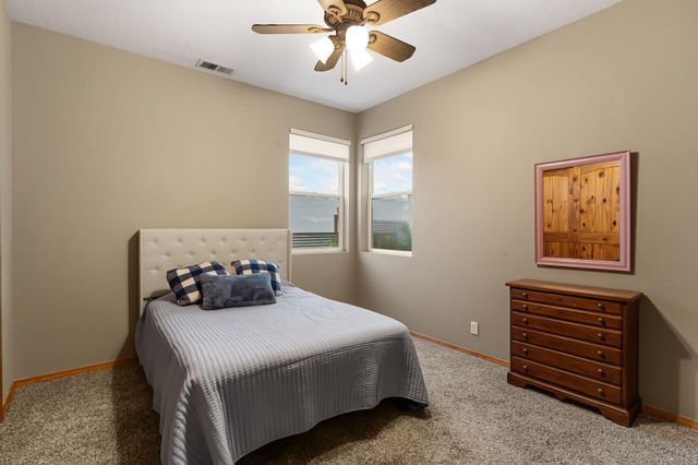 1548 16th Avenue SE, Rio Rancho, NM 87124