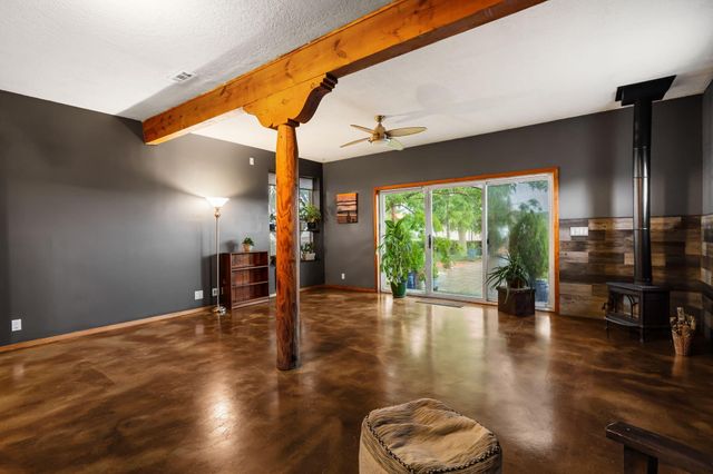 1548 16th Avenue SE, Rio Rancho, NM 87124