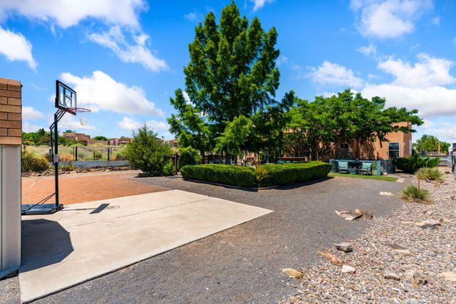 1548 16th Avenue SE, Rio Rancho, NM 87124