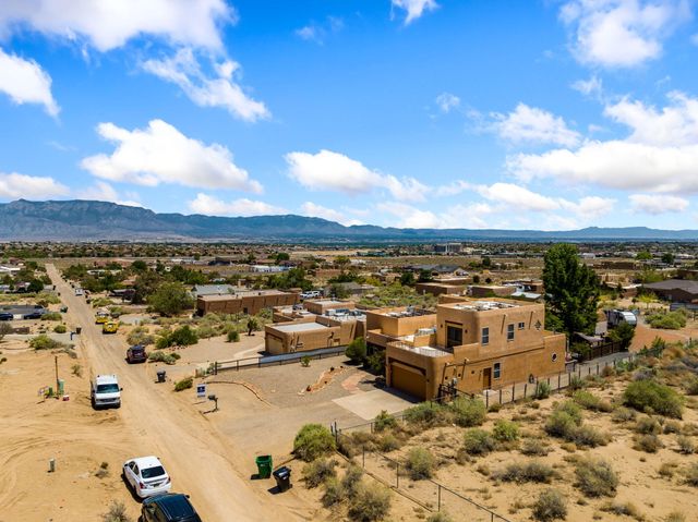1548 16th Avenue SE, Rio Rancho, NM 87124