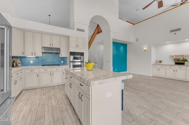 2418 E GLASS Lane, Phoenix, AZ 85042