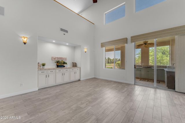 2418 E GLASS Lane, Phoenix, AZ 85042
