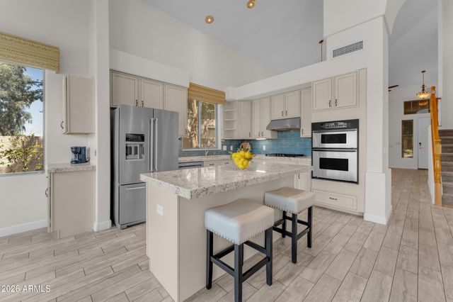 2418 E GLASS Lane, Phoenix, AZ 85042