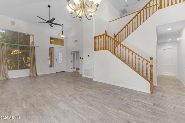 2418 E GLASS Lane, Phoenix, AZ 85042