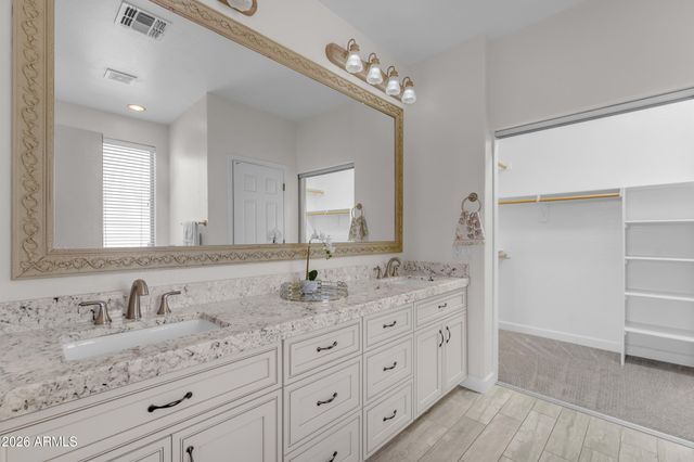 2418 E GLASS Lane, Phoenix, AZ 85042