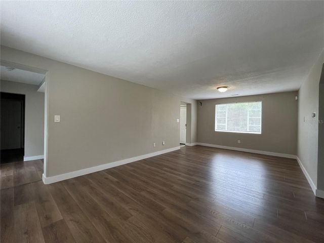 224 LAKEWOOD DRIVE, Debary, FL 32713