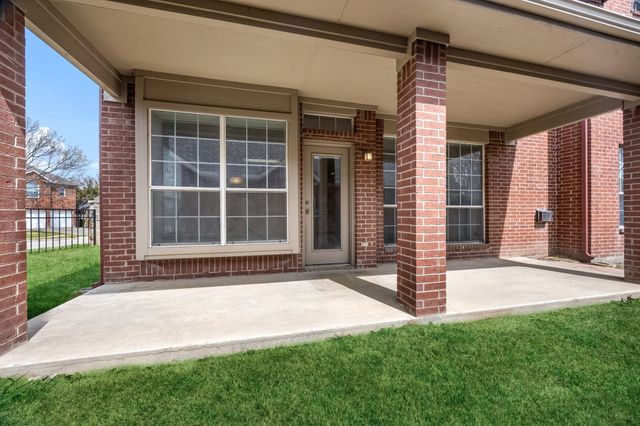 4116 Walnut Creek Court, Fort Worth, TX 76137