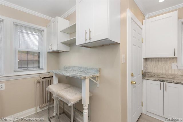 3322 Leslie Street, Detroit, MI 48238