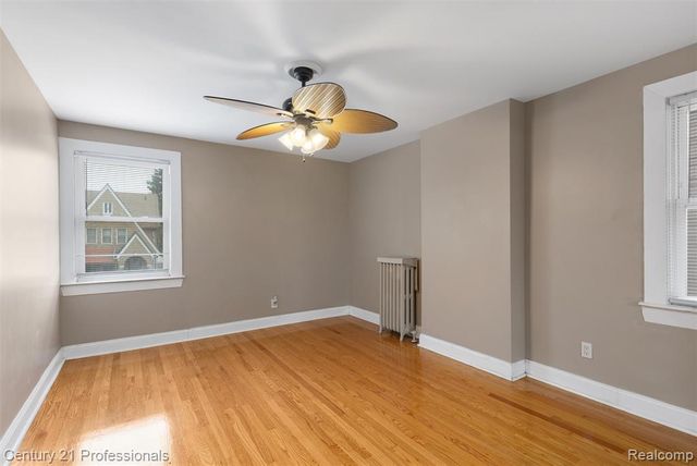 3322 Leslie Street, Detroit, MI 48238