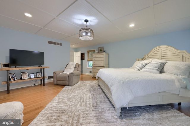 603 STATE ST, Shillington, PA 19607