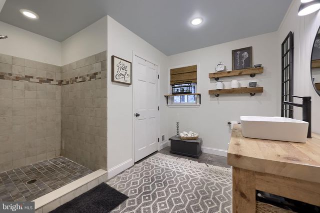 603 STATE ST, Shillington, PA 19607