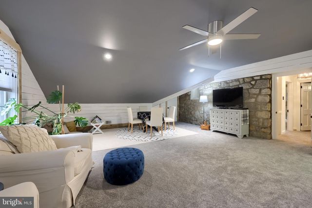 603 STATE ST, Shillington, PA 19607