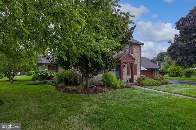 603 STATE ST, Shillington, PA 19607