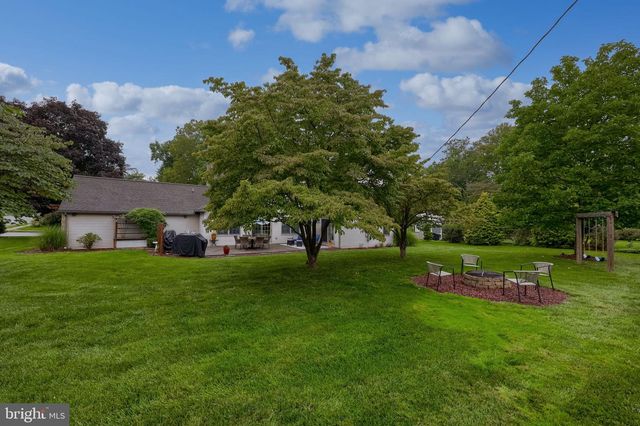 603 STATE ST, Shillington, PA 19607