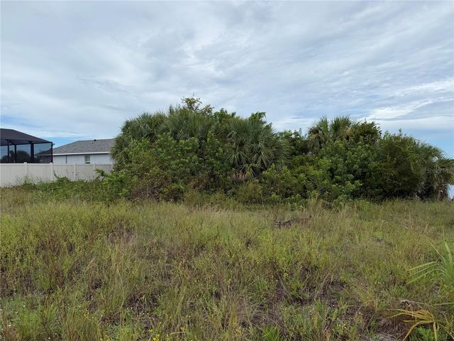 10377 HARLINGEN ST, Port Charlotte, FL 33981