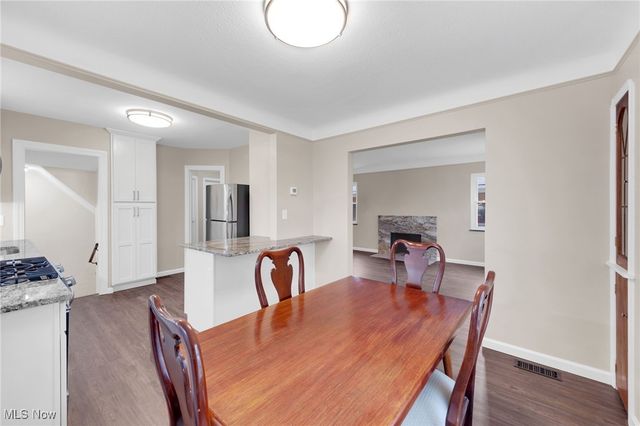 5840 Queens Highway, Parma Heights, OH 44130