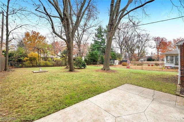 5840 Queens Highway, Parma Heights, OH 44130