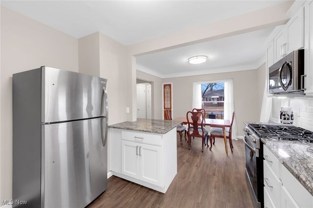 5840 Queens Highway, Parma Heights, OH 44130