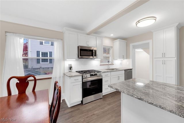 5840 Queens Highway, Parma Heights, OH 44130