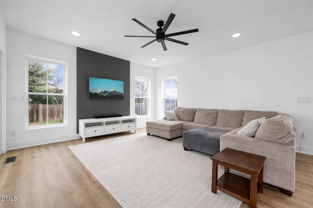 320 S Tarboro Street, Raleigh, NC 27610