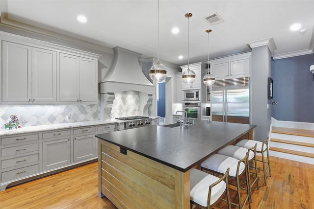 3057 Elm River Drive, Fort Worth, TX 76116