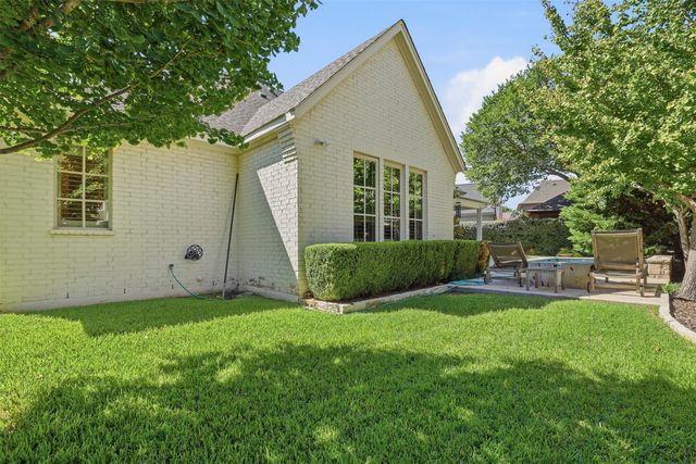 3057 Elm River Drive, Fort Worth, TX 76116