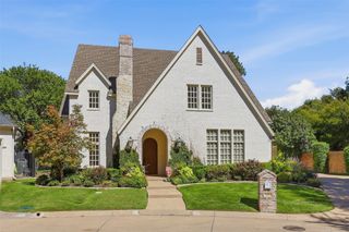 3057 Elm River Drive, Fort Worth, TX 76116