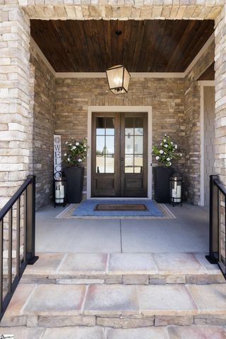 222 Braxton Meadow Drive, Simpsonville, SC 29681