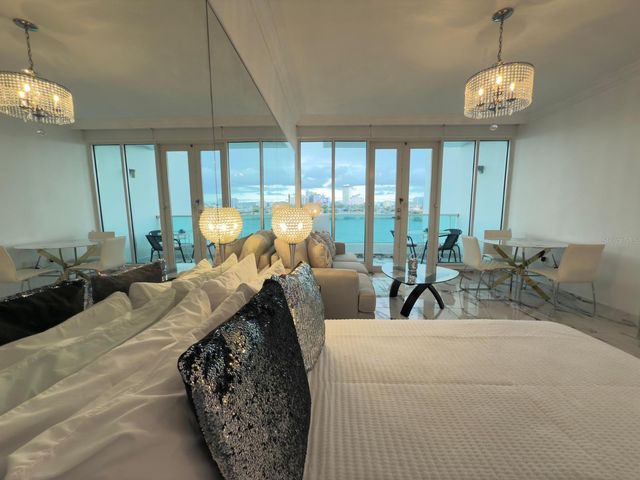 1 CONDADO LAGOON 319, San Juan, PR 00902