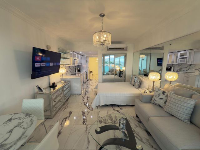 1 CONDADO LAGOON 319, San Juan, PR 00902