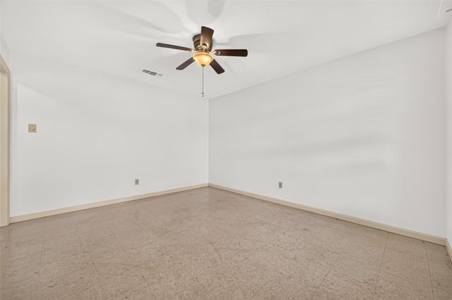 9231 Kostelnik Street, Needville, TX 77461