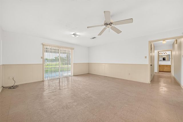 9231 Kostelnik Street, Needville, TX 77461