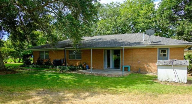 9231 Kostelnik Street, Needville, TX 77461