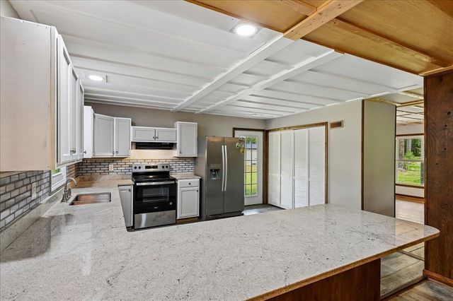 148 Claussen Street, Summerville, SC 29483