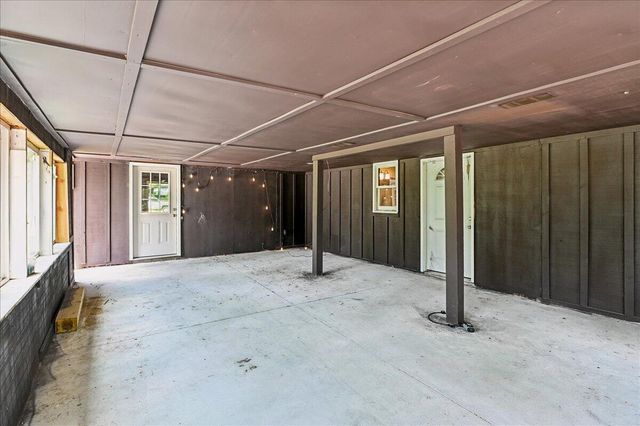 148 Claussen Street, Summerville, SC 29483